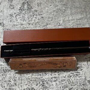 Wizarding World of Harry Potter Hermione Granger Wand with Map